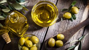 Los nutrientes del aceite ecológico de oliva son los mismos del aceite tradicional Los nutrientes del aceite ecológico de oliva son los mismos del aceite tradicional